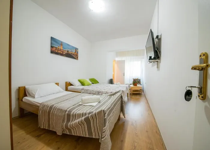 Hotel Riviera, Starigrad Paklenica