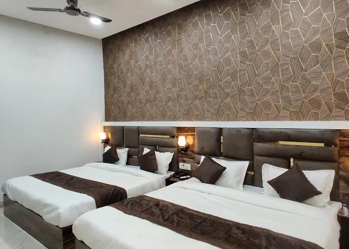 Hotel Gs Grand Amritsar