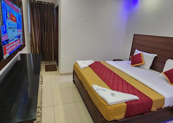 Hotel Dvr Grand