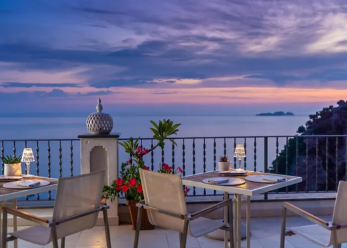 Hotel Punta Regina