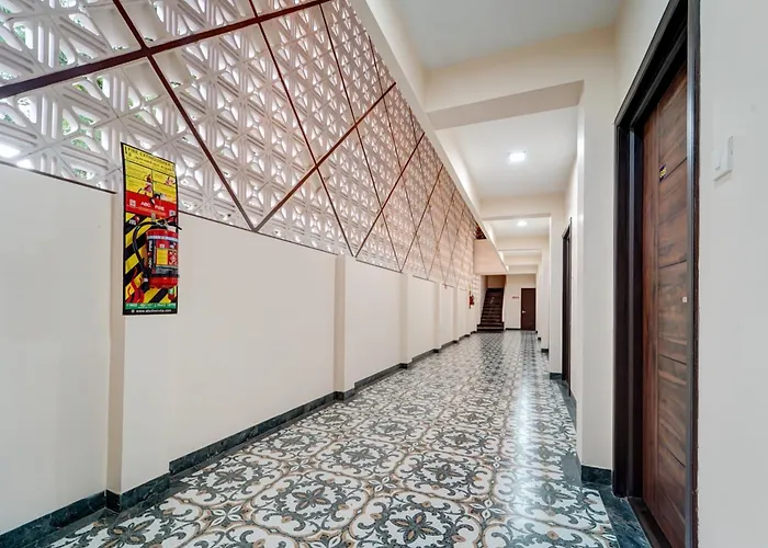 Super Hotel O Vilankurichi