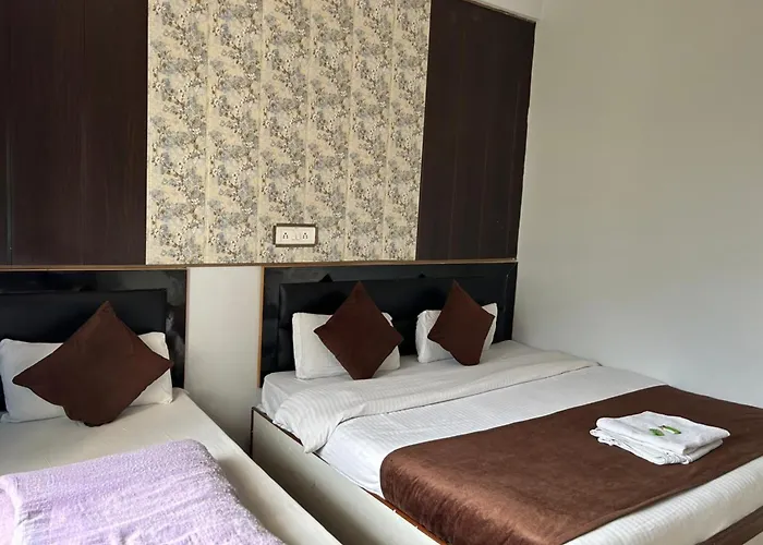 Goroomgo Hotel Govind, Bhanadhar Rudraprayag - Hotel-At-Prime-Location Spacious-Room With-Free Wi-Fi & Parking Facility