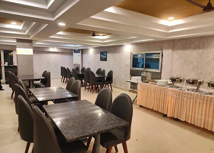 Hotel Geetha International