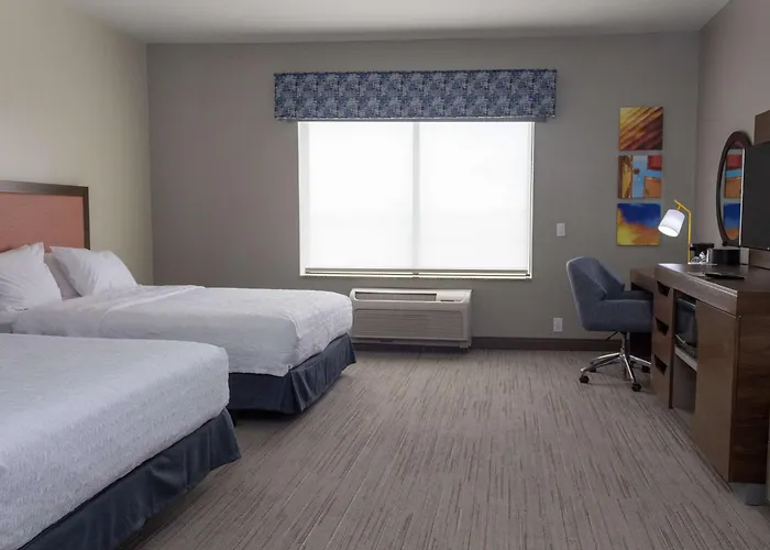 Hampton Inn & Suites Riverton