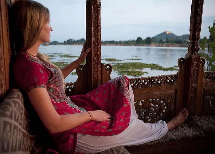 Heritage Amina Group Of Houseboats