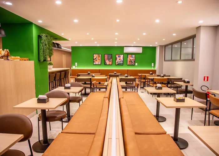 Cozzy Suites Paraiso