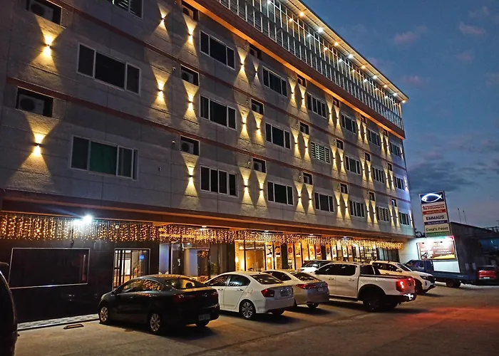 Emmaus condotel