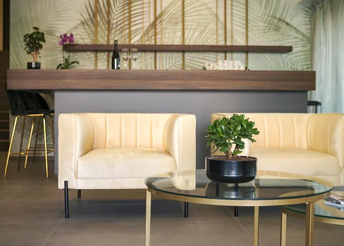 Residence Goldoni 6 Suite Apartment