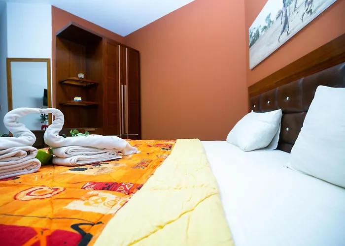 Wakola Hotel Cheikh Anta Diop