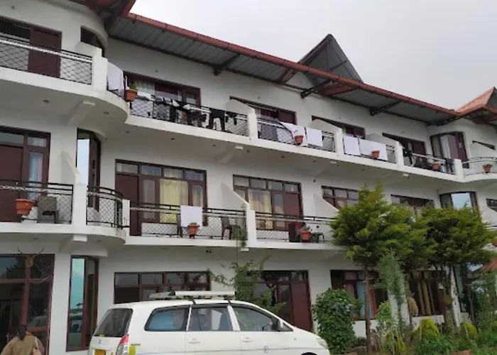 Goroomgo Hotel Vijay Mount View Resort Munsyari Near Airport