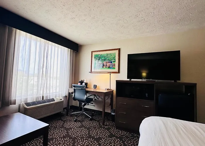 Wenatchee Inn