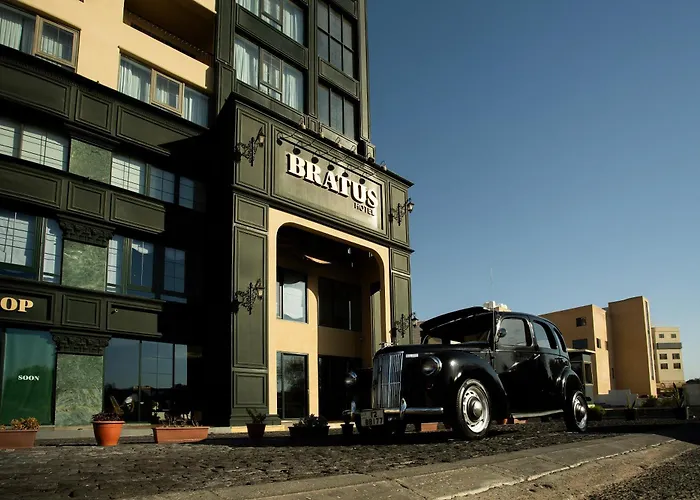 Bratus Hotel