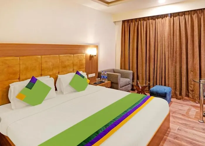 Hotel Palm Sarovar - Boutique Hotel