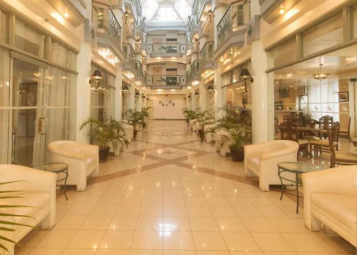 Royal Am Rei Hotel By Reddoorz