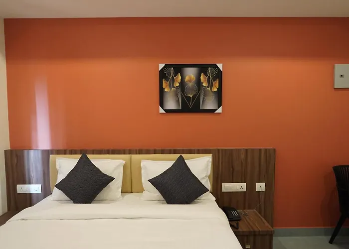 Hotel Hive Inn - Kozhikode