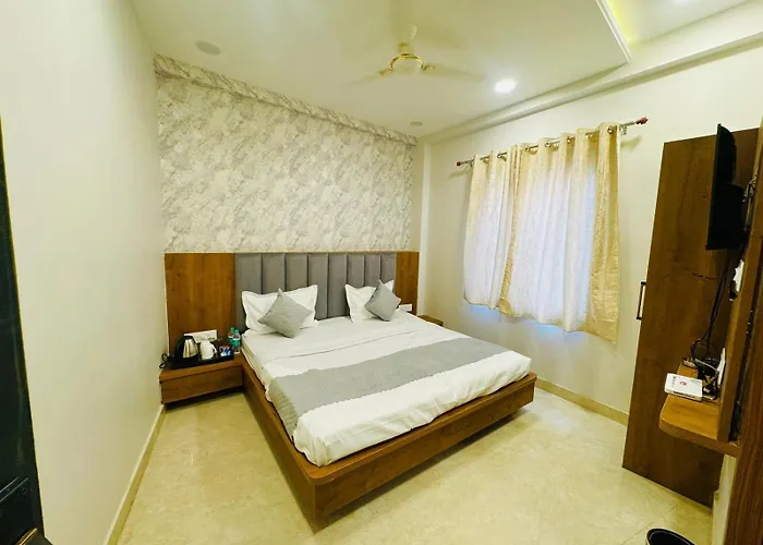 Hotel Najaf Palace