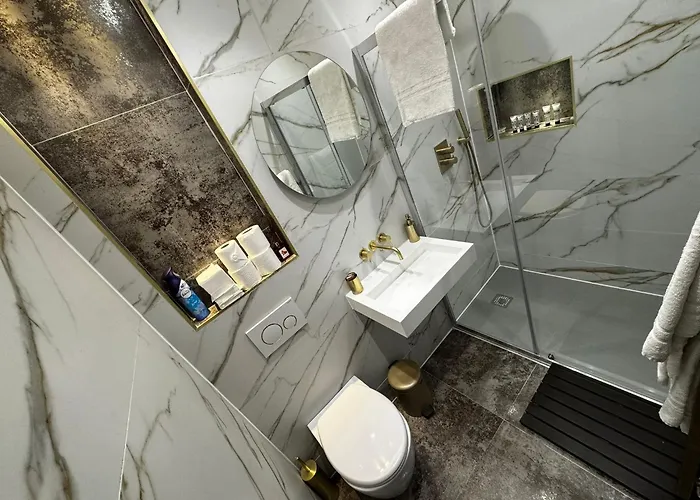 Park Avenue Hotel