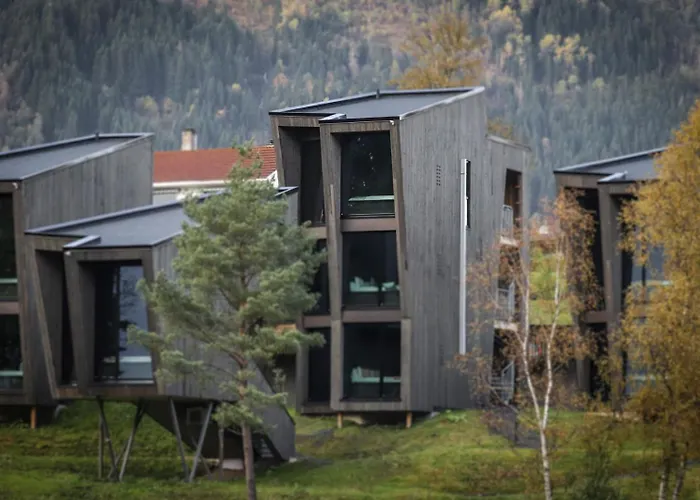 Elva Hotel