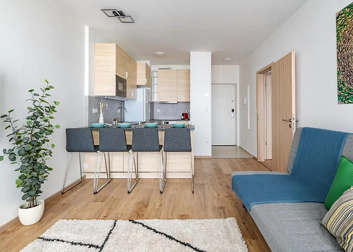 Westside Garden Apartments By Firsthost