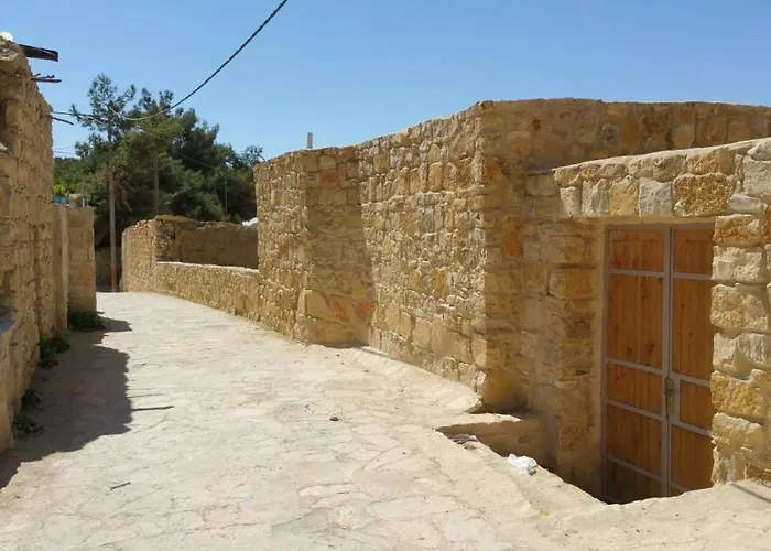 Fig Tree Hotel