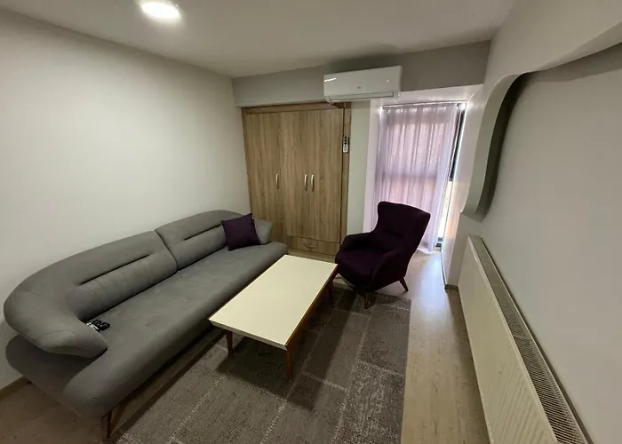 Hotel Pashtriku