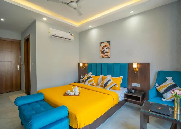 Perfectstayz Premium Laxmi Heritage With Rooftop Pool & Cafe