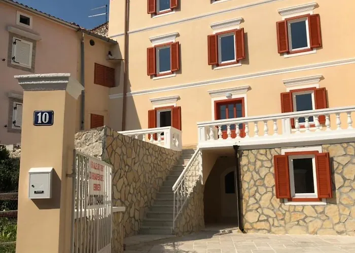 Romantic Villa Centar Omisalj