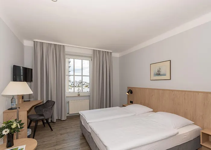 Offshore-Hotel Sassnitz-Mukran