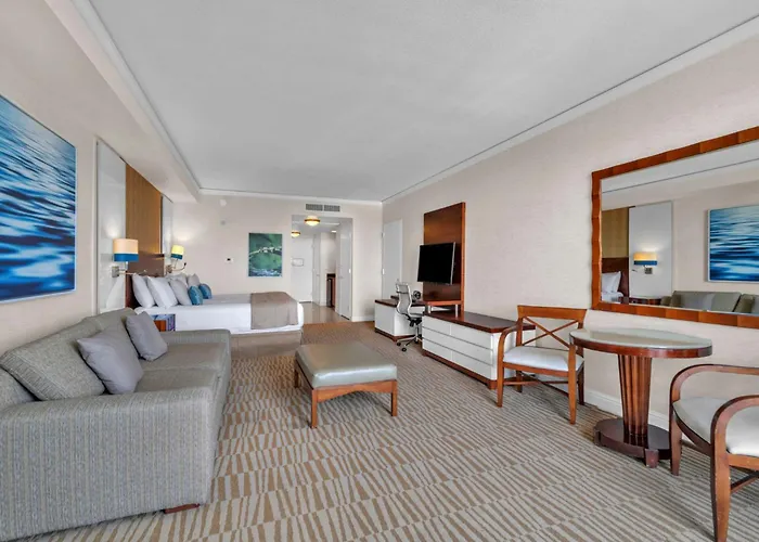 9Th Floor Suite At Trump Int Resort Sunny Isles