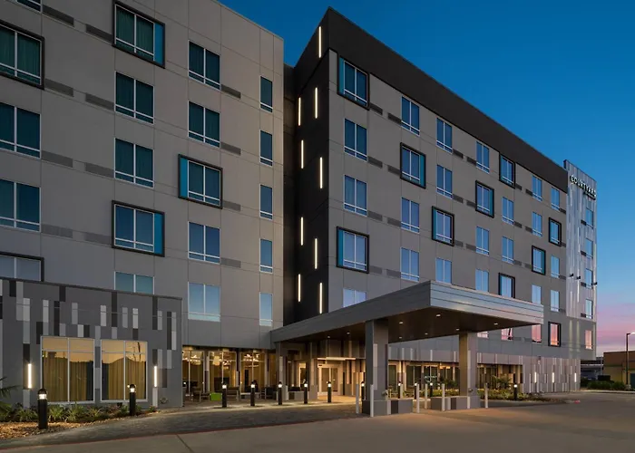 Courtyard By Marriott Houston I-10 West/Memorial Hotel
