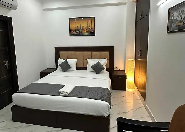 Hotel O Vikrant Residency