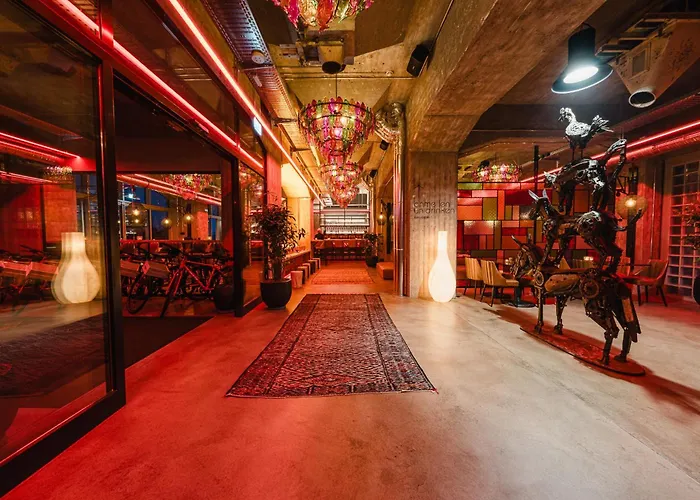 John & Will Silo-Hotel By Guldsmeden