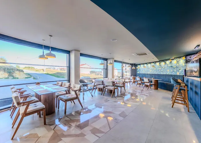 Heaven Premium Hotel Restaurant&Airport Shuttle
