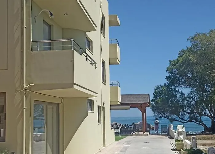 Vetoulas Suites N Studios In Stalos Beach