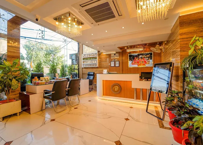 Hotel The Grand Dewan