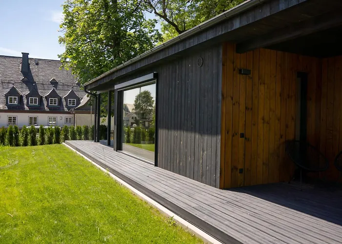 Hotel & Chalets By Revex