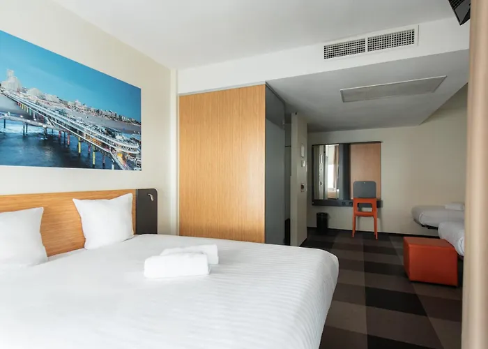 easyHotel The Hague Scheveningen Beach