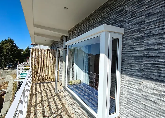 Abhi'S Cottage