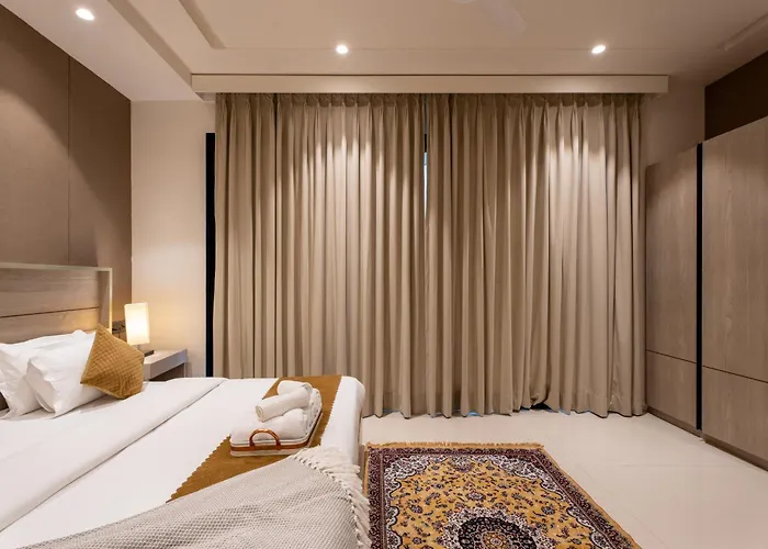 The Lodgers Luxury 1 Bhk Apartments Near Golf Course Road Gurgaon