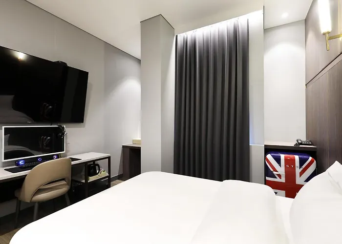 Hound Hotel Incheon Airport
