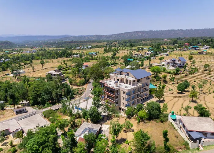 Aotel By Clarks Inn Palampur
