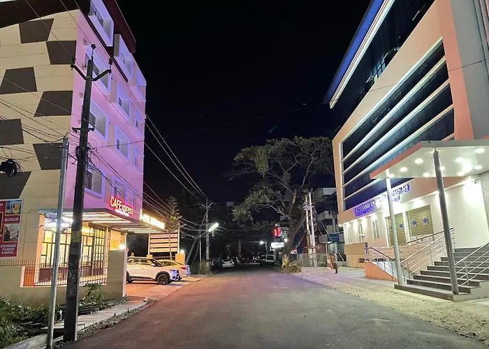 Hotel Deepakam Inn