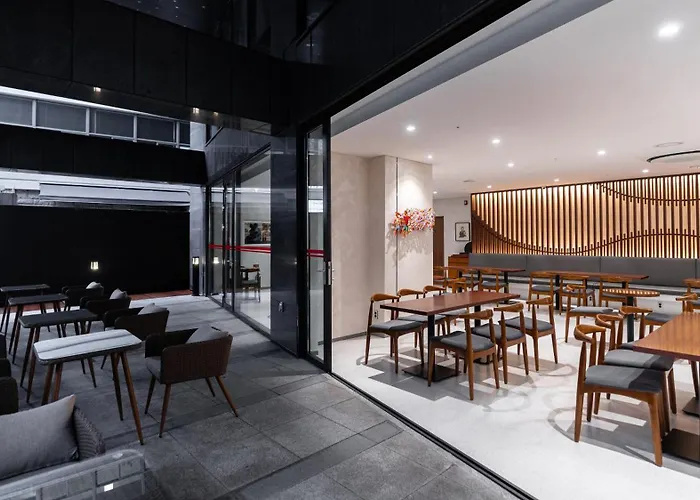 The Prima Hotel Jongno Insadong