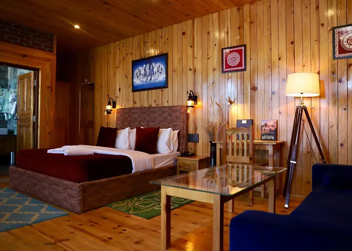 Kasar Himalaya Holiday Resort, Binsar Rd