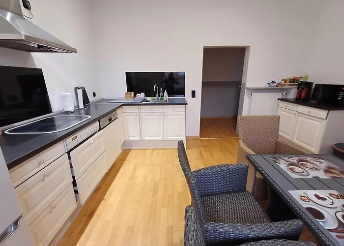 Doppeltimmer Tv-Bad-Kühlschrank-10