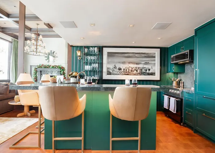 Lodge At Vail Condominiums