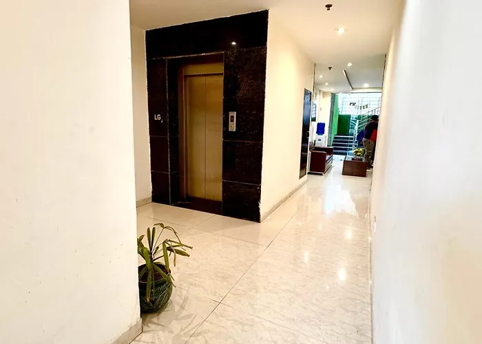 Hotel Blueberry By Lycoris Group !! Parking ! Lift ! Best Selling Property In Tricity