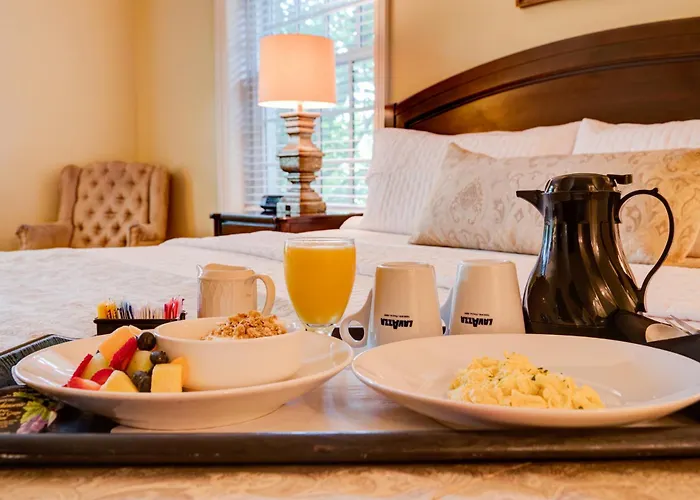 Nassau Inn