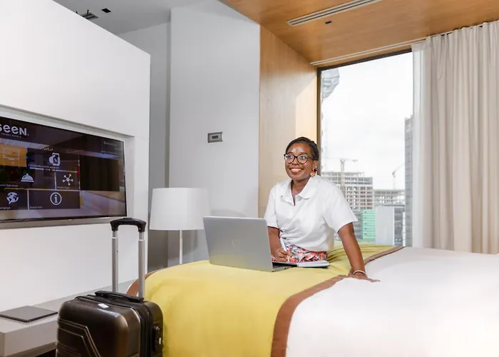 Seen Hotel Abidjan Plateau