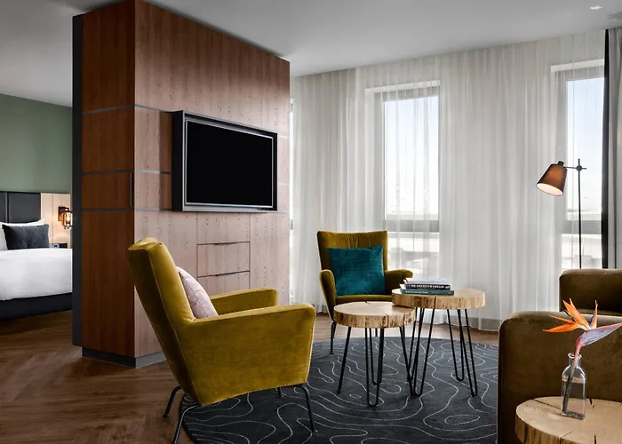 Renaissance Amsterdam Schiphol Airport Hotel